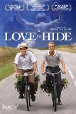 Watch A Love to Hide (Un amour  taire) Movie25