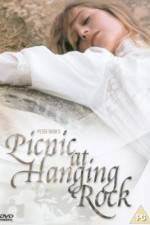 Watch Picnic at Hanging Rock Movie25